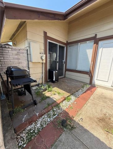 12550 Newbrook Drive, Houston, TX 77072