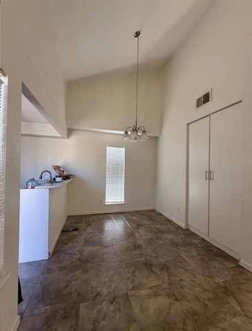 12550 Newbrook Drive, Houston, TX 77072