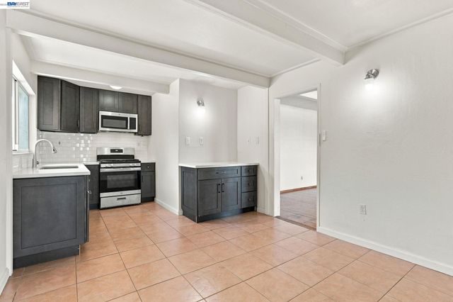 1210 Trenton Blvd, San Pablo, CA 94806