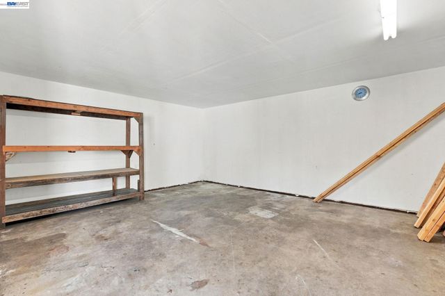 1210 Trenton Blvd, San Pablo, CA 94806