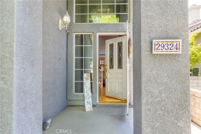 29324 Begonias Lane, Canyon Country, CA 91387