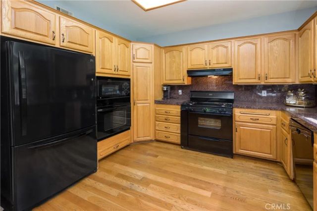 29324 Begonias Lane, Canyon Country, CA 91387