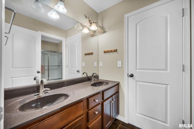 3803 W CRIMSON Road, Dunlap, IL 61525