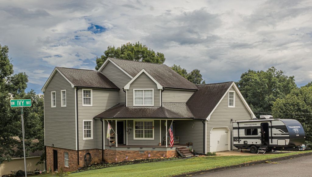 400 Ivy Way, NW, Cleveland, TN 37312