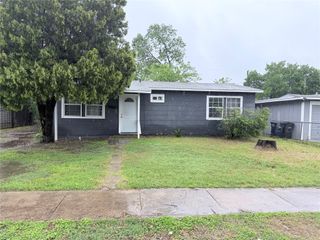 3705 Castleman Street, Fort Worth, TX 76119