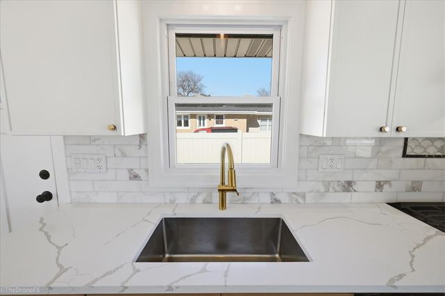 4515 N Redwood Drive, Norridge, IL 60706