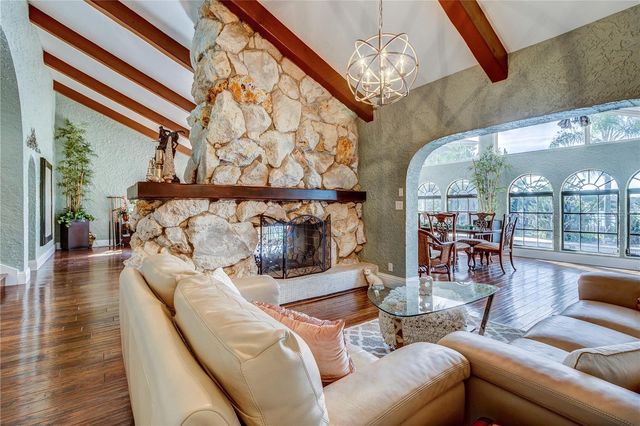 500 N HIGHLAND AVENUE, Tarpon Springs, FL 34688