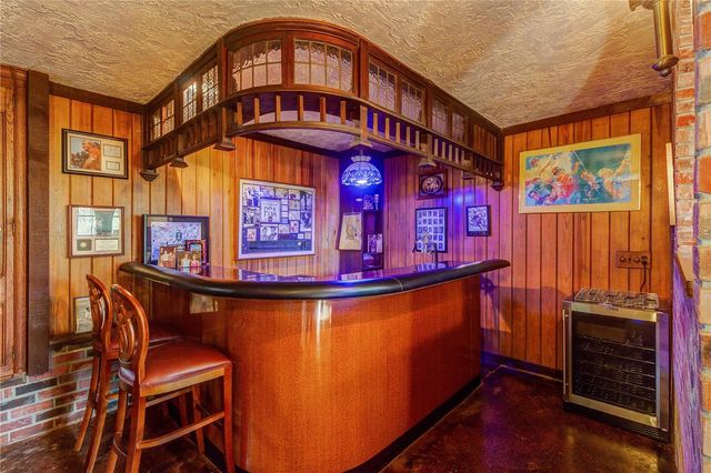 500 N HIGHLAND AVENUE, Tarpon Springs, FL 34688