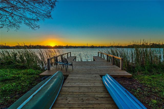 500 N HIGHLAND AVENUE, Tarpon Springs, FL 34688