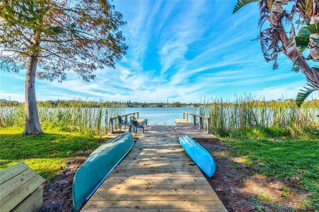 500 N HIGHLAND AVENUE, Tarpon Springs, FL 34688