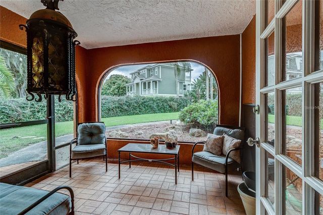 500 N HIGHLAND AVENUE, Tarpon Springs, FL 34688