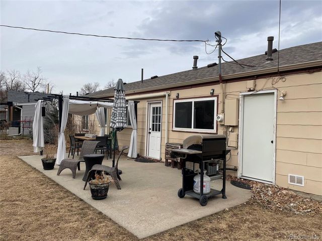 5262 E Dartmouth Ave, Denver, CO 80222