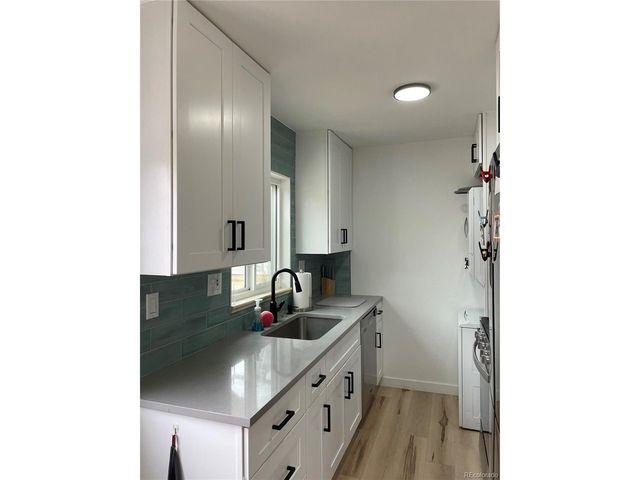 5262 E Dartmouth Ave, Denver, CO 80222