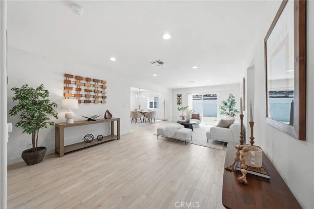 305 N College Drive, La Habra, CA 90631