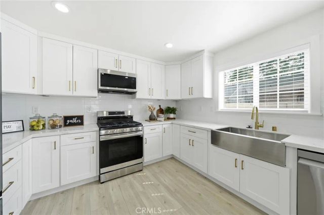 305 N College Drive, La Habra, CA 90631