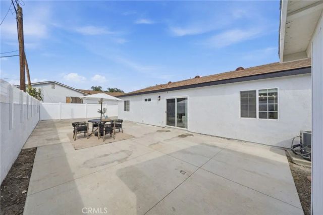 305 N College Drive, La Habra, CA 90631