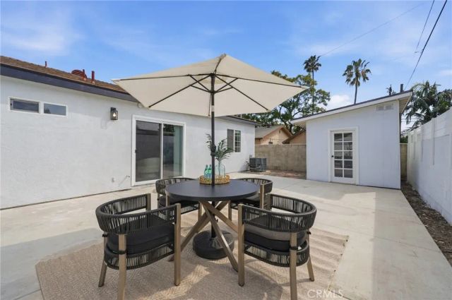 305 N College Drive, La Habra, CA 90631