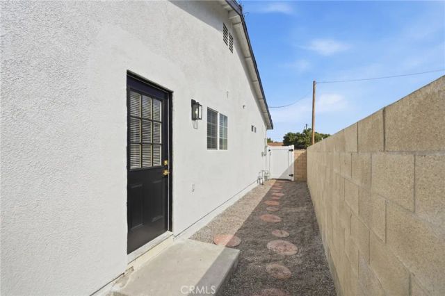 305 N College Drive, La Habra, CA 90631