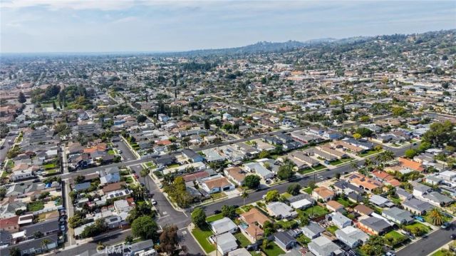 305 N College Drive, La Habra, CA 90631