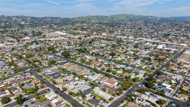 305 N College Drive, La Habra, CA 90631