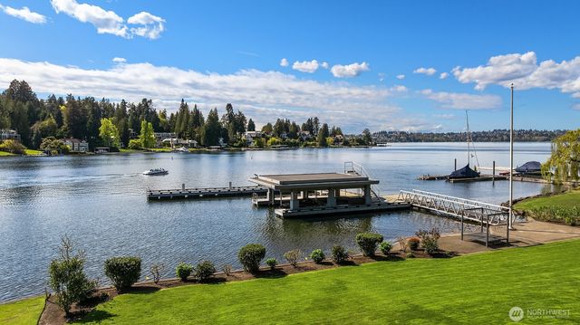 3445 Hunts Point Road, Hunts Point, WA 98004