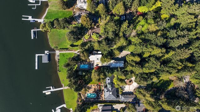 3445 Hunts Point Road, Hunts Point, WA 98004