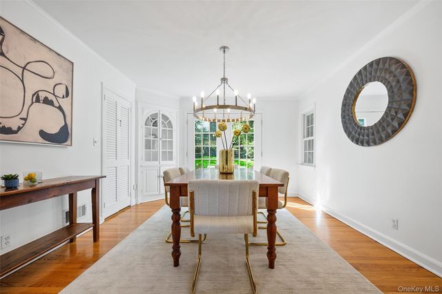 52 Midland Avenue, Bronxville, NY 10708