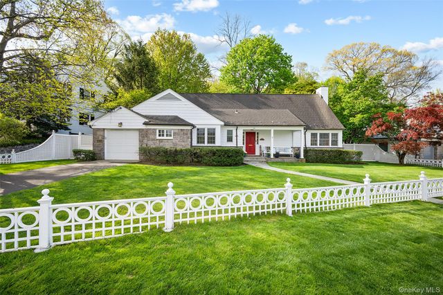 52 Midland Avenue, Bronxville, NY 10708