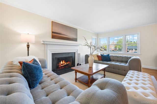 52 Midland Avenue, Bronxville, NY 10708