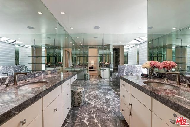 2172 Century, Los Angeles, CA 90067
