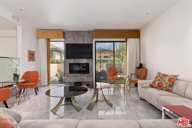 2172 Century, Los Angeles, CA 90067
