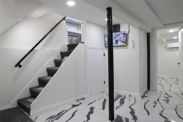 22011 94th Drive, Queens Village, NY 11428