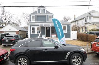 22011 94th Drive, Queens Village, NY 11428