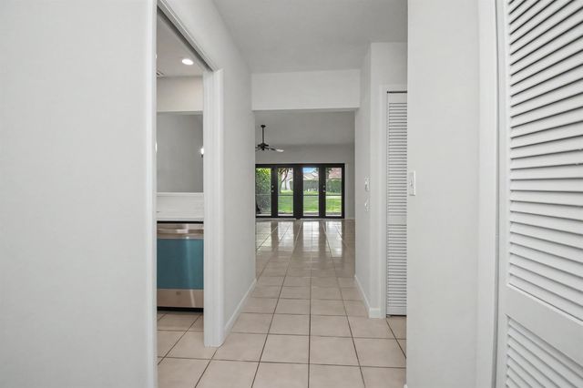 21642 Guadalajara Avenue, Boca Raton, FL 33433