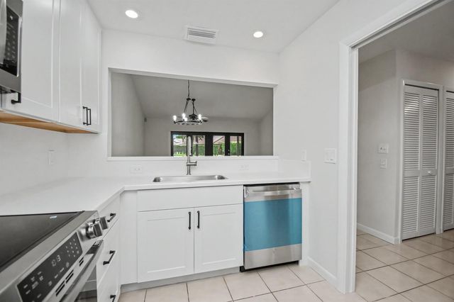 21642 Guadalajara Avenue, Boca Raton, FL 33433
