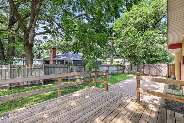 122 Craig Way NE, Fridley, MN 55432