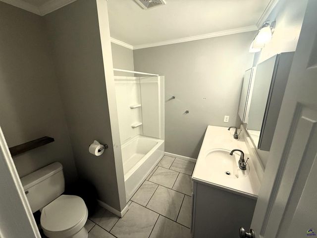 406 Mt Zion Rd, Bonaire, GA 31005