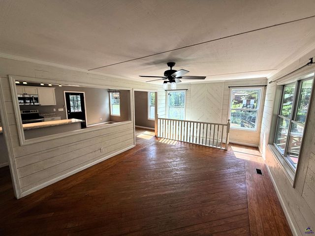 406 Mt Zion Rd, Bonaire, GA 31005