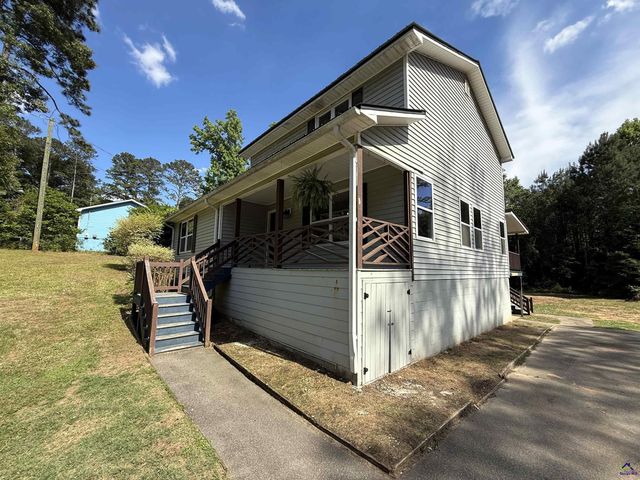 406 Mt Zion Rd, Bonaire, GA 31005