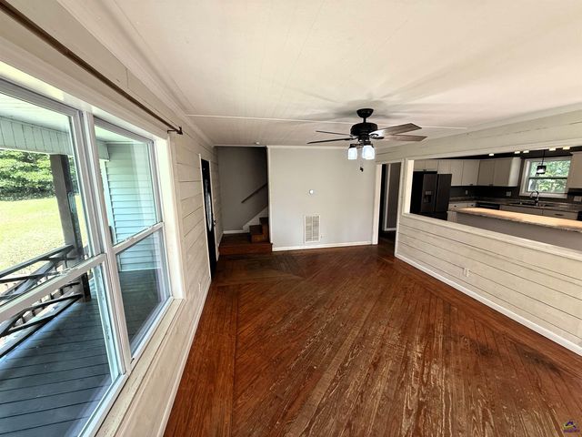 406 Mt Zion Rd, Bonaire, GA 31005