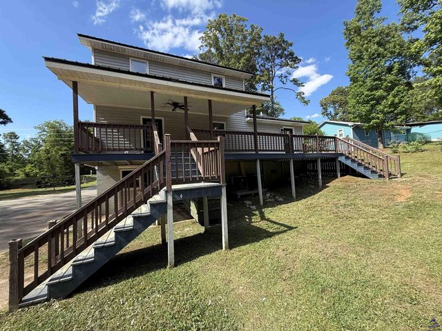 406 Mt Zion Rd, Bonaire, GA 31005