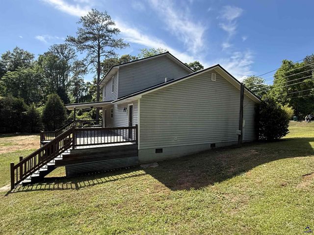 406 Mt Zion Rd, Bonaire, GA 31005