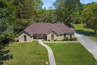 505 Magnolia Dr, Jefferson, TX 75657