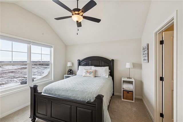 9018 N Denver Avenue, Kansas City, MO 64156