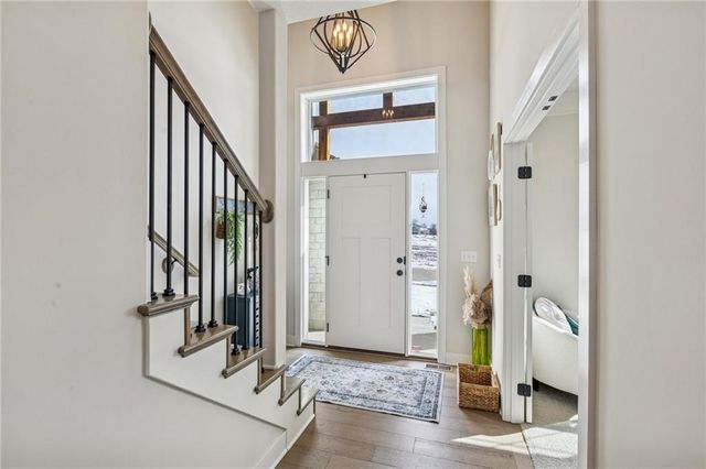 9018 N Denver Avenue, Kansas City, MO 64156