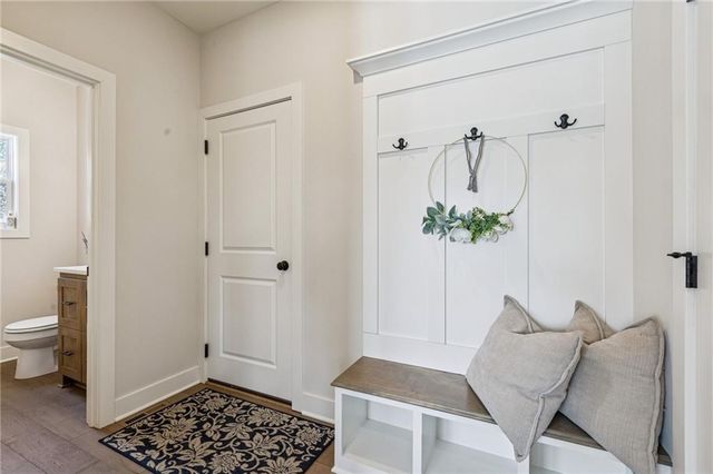 9018 N Denver Avenue, Kansas City, MO 64156