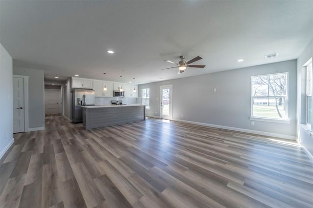 220 Patrick Street, Waxahachie, TX 75165