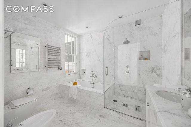 416 W 20th Street, New York City, NY 10011