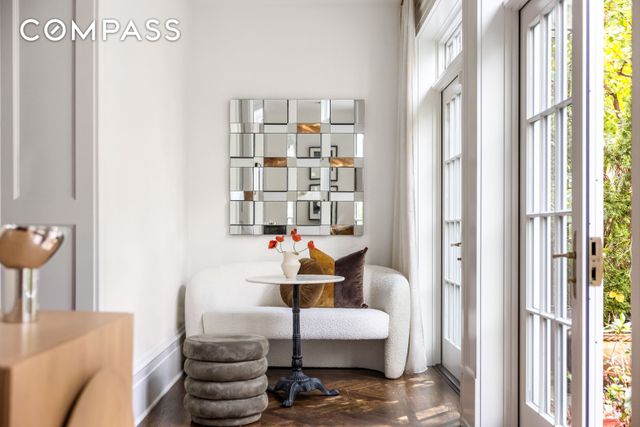 416 W 20th Street, New York City, NY 10011