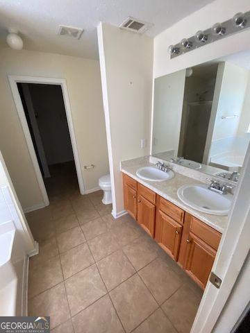 530 Shire Lane, Fairburn, GA 30213